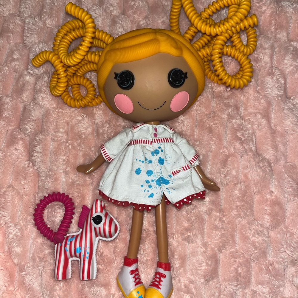 Lalaloopsy spot splatter splash doll and Striped Pet